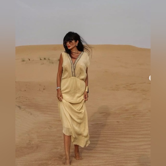 Zara dress maxi flowy butter yellow beaded embroidered boho summer vacation - Picture 3 of 16